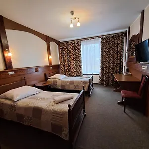 Dworek Staropolski 2* Posen